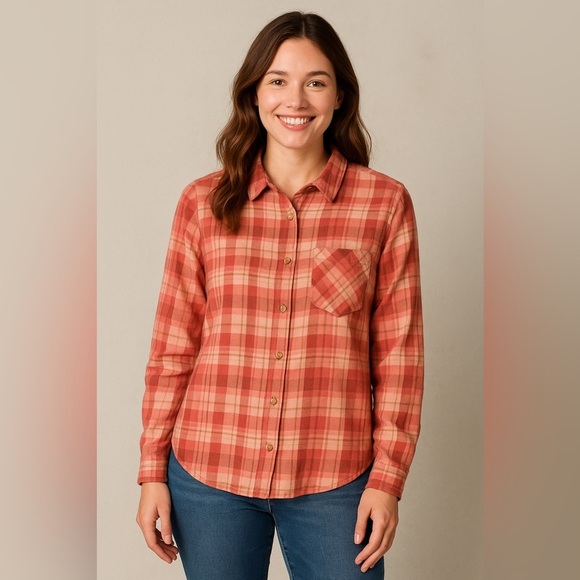 Time and Tru Women’s Plaid Flannel Shirt - Rust Red, Size L    NWT - Picture 1 of 3